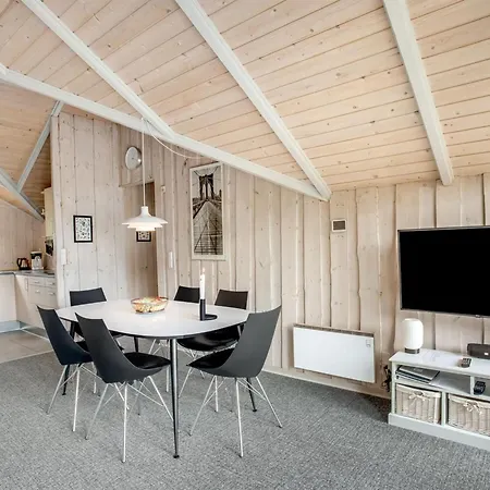 Tecla - 12km From The Sea By Interhome Feriehus